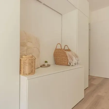 Apartment Libra Light