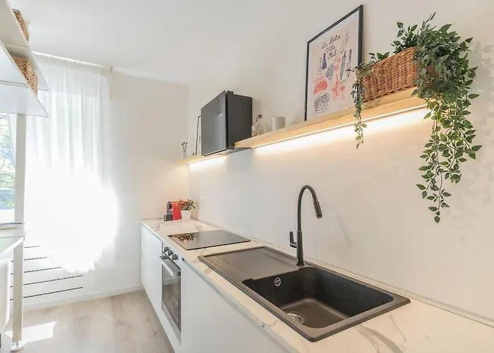 Libra Light Apartment